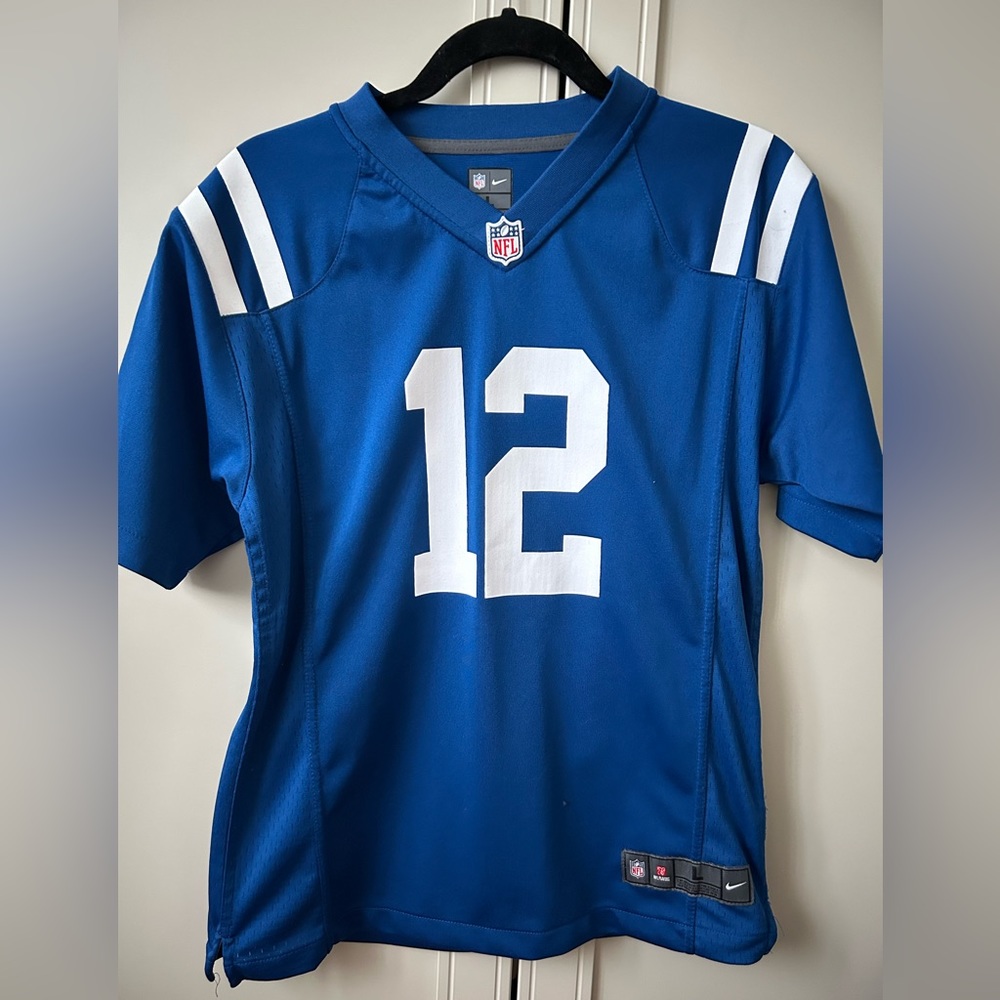 cults football jersey, size youth large